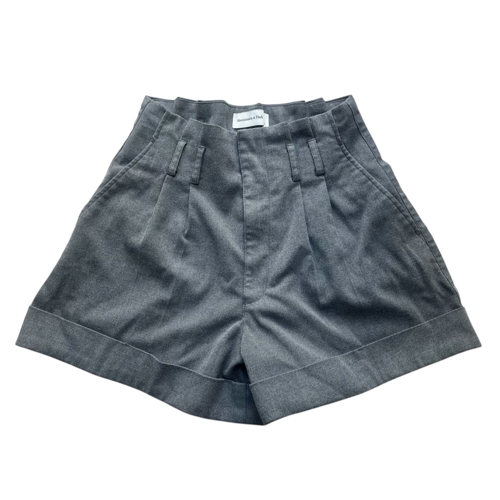 Abercrombie & Fitch Ultra High Rise Grey Trouser Pleated Cuffed Shorts Size S - Picture 2 of 9